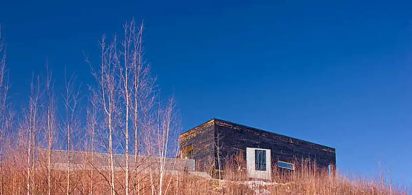 House for a Musher: Alaskan Residence