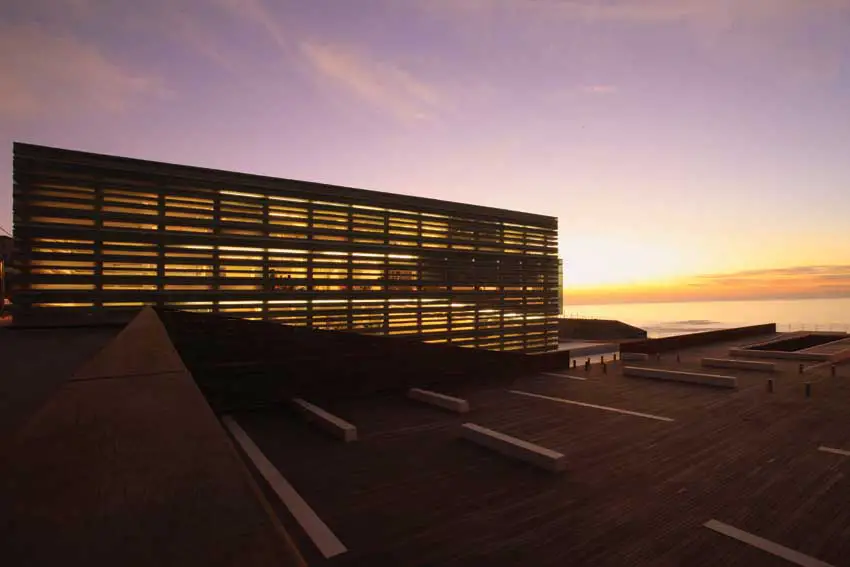 Peres Peace Building Jaffa - Emilio Ambasz Prize