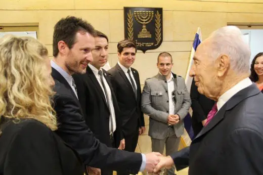 Shimon Peres