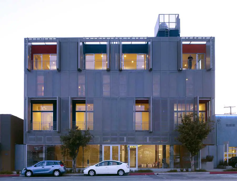 Cherokee Lofts Santa Monica by Pugh + Scarpa Architects