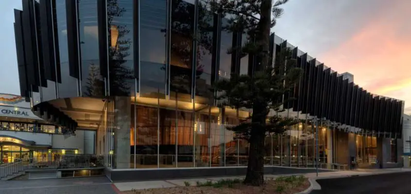 The Glasshouse, Port Macquarie Building