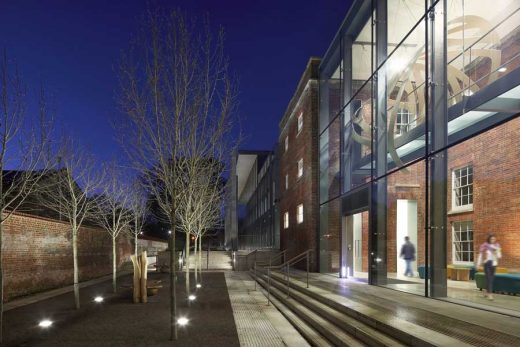 Bourne Hill Offices, Salisbury Building landscape