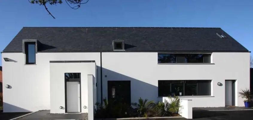 Donaghadee House: County Down Property