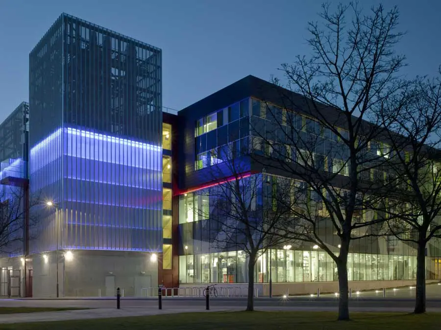 University of Southampton Mountbatten Building by Jestico + Whiles Architects