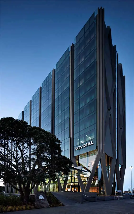 Novotel Auckland Airport - New Zealand Hotel Building