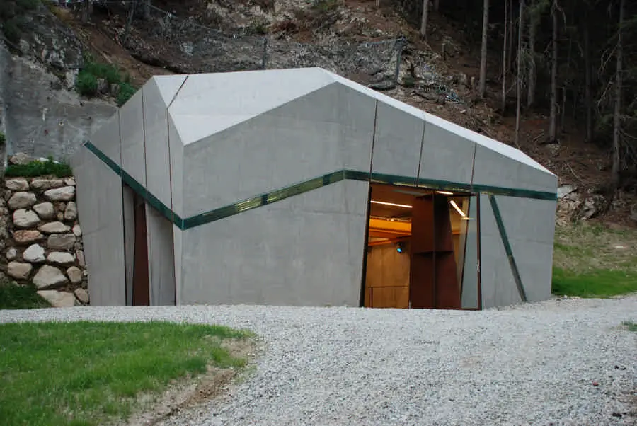 Hydroelectric Power Station building in Winnebach, Bolzano, Italy