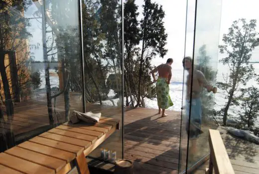 Semi-autonomous sauna Estonia building