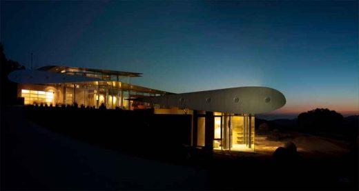 747 Wing House Malibu residence