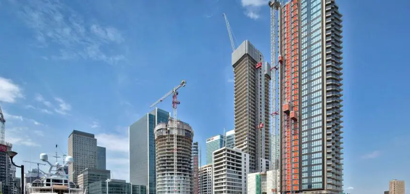 Canary Wharf Building: Isle of Dogs Tower London