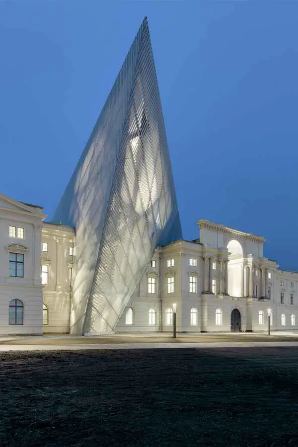 Dresden Developments: Saxony Building Designs