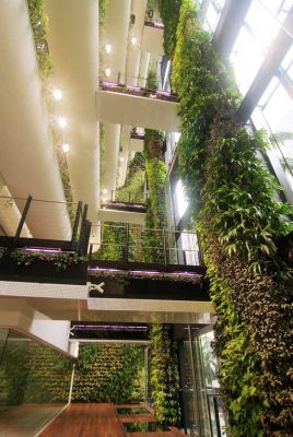 Singapore CBD Building - Hanging Garden