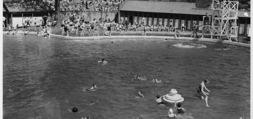 Pontypridd Lido: Welsh Swimming Pool Building