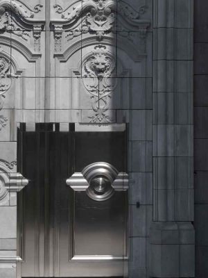 Fouquet’s Barrière Hotel Paris doors