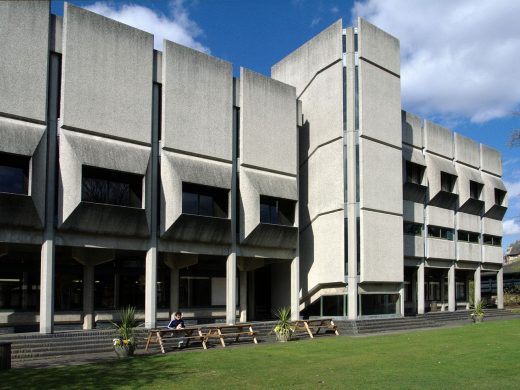 The Besse Building, St Anthony's College Oxford, design by Howell Killick Partridge & Amis Architects