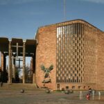 Coventry Cahtedral building by Basil Spence architect