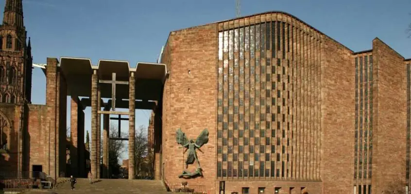 Coventry Cathedral: Basil Spence Building