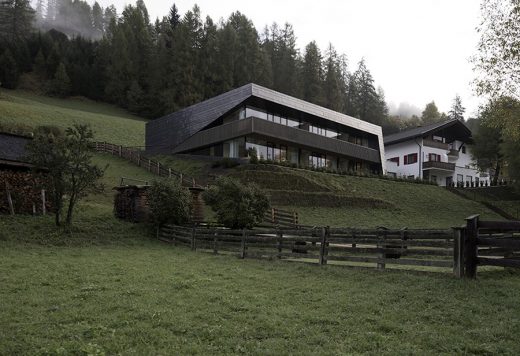 Villa 3 Birken in Sesto by Plasma studio architects