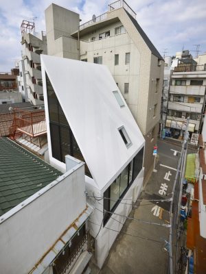 ZYX House - Contemporary Tokyo Residence
