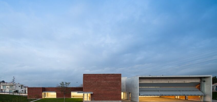 Alvaro Siza Architecture: New Portuguese Buildings
