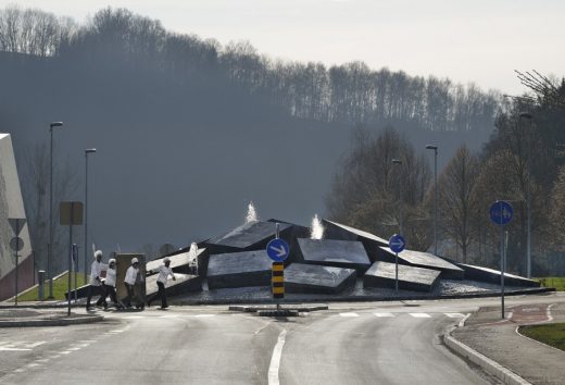 Podčetrtek Traffic Circle, Slovenia - Enota