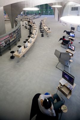 Tama Art University Library Hachioji Campus interior