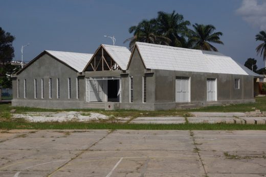 Japanese Cultural Center Congo - Kinshasa Building