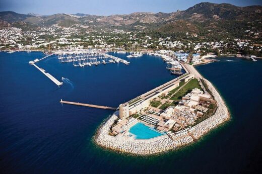 Yalikavak Marina, Mugla Waterfront