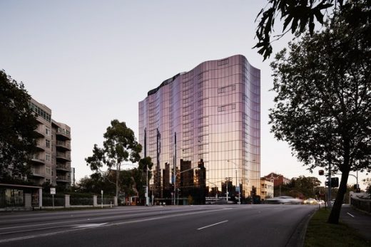 Avenue Apartments by Elenberg Fraser Architects