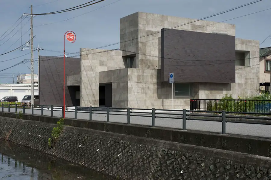 House of Silence - Shiga Residence