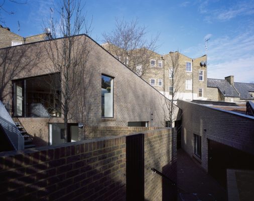 Ott's Yard London by vPPR Architects
