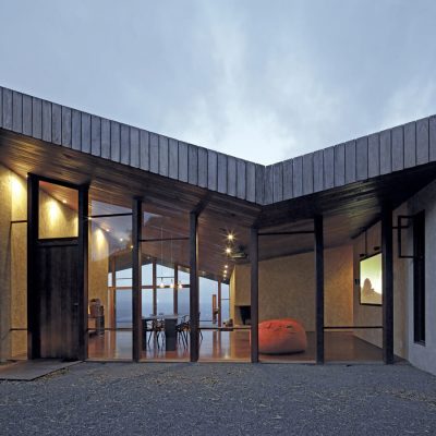 Maui Roof House, Hawaii  clifftop property