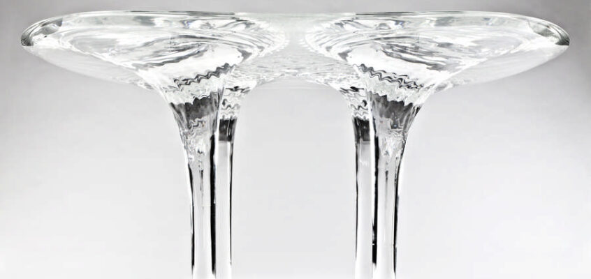 Liquid Glacial Table: Furniture by Zaha Hadid