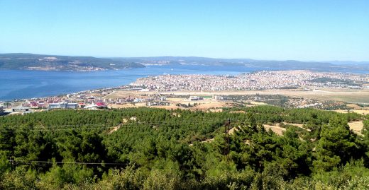 Çanakkale Antenna Tower in Turkey by FR-EE/Fernando Romero Enterprise