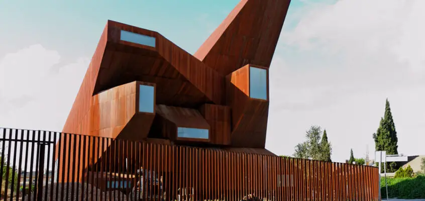 Madrid Architecture Tours: Walking Guide