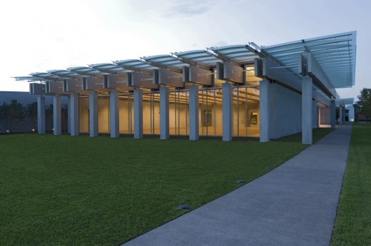 Renzo Piano Pavilion at Kimbell Art Museum
