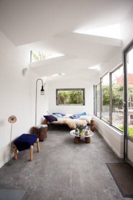 Contemporary Extension for Haarlem House Renovation