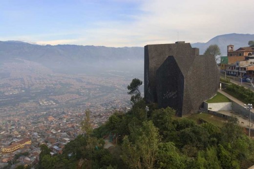 Library España Colombia