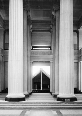 Auckland War Memorial Museum 1929 interior