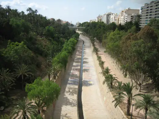 Braided Valley in Elche