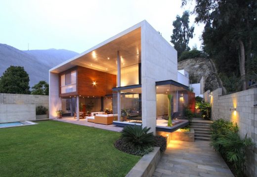 New Peruvian Accommodation Building design by domenack arquitectos