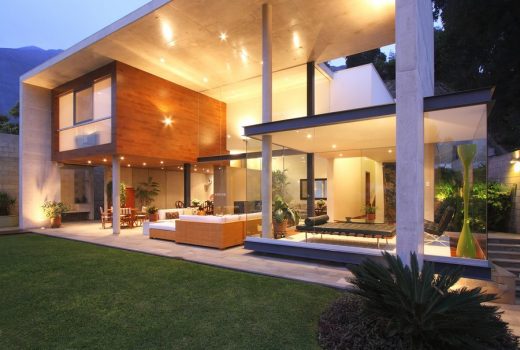 Casa S in Lima, Peru house design by domenack arquitectos