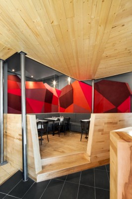 Chez Carl Tapas BBQ by Jean de Lessard, designers créatifs