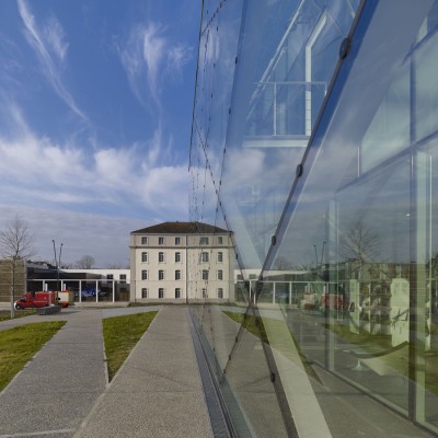 Mediatheque Mont de Marsan design by archi5 architects