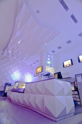 Multiplex R. World Big Cinema in Gujarat