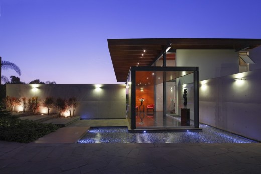 Contemporary Lima House