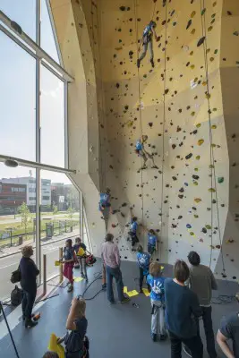 Spordtgebouw Dordrecht 