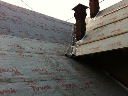 Turin-Ceres Railway line building roof restoration