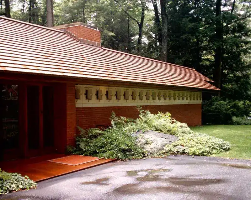 Zimmerman House Manchester: Frank Lloyd Wright home