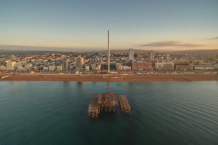 Brighton i360