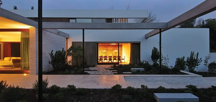 Fray León House in Chile